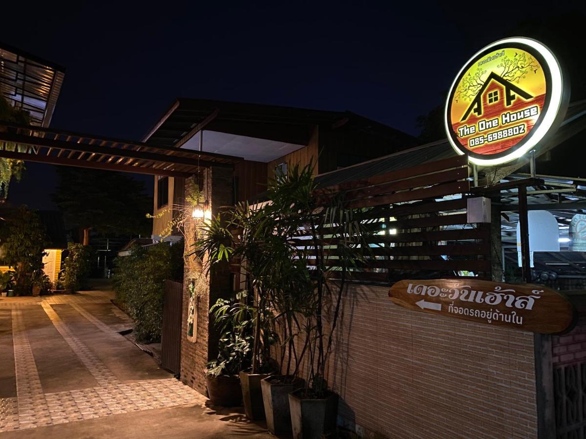 The One House Hotel Nan Exterior foto
