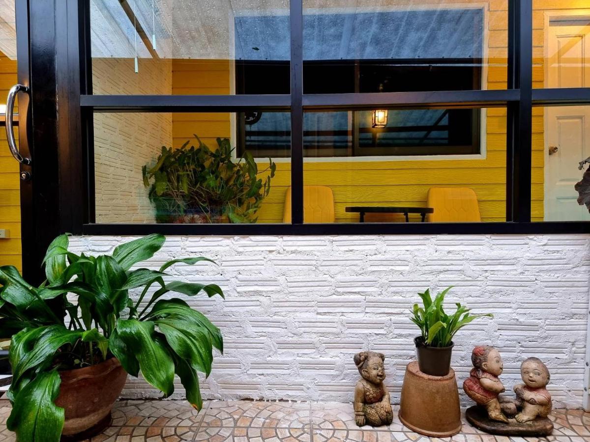 The One House Hotel Nan Exterior foto