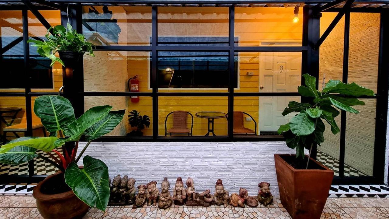 The One House Hotel Nan Exterior foto