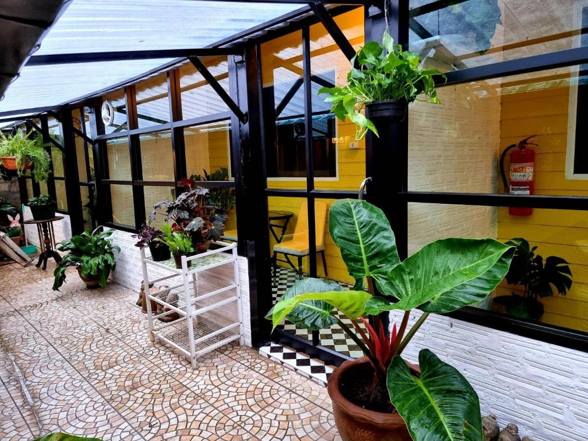 The One House Hotel Nan Exterior foto