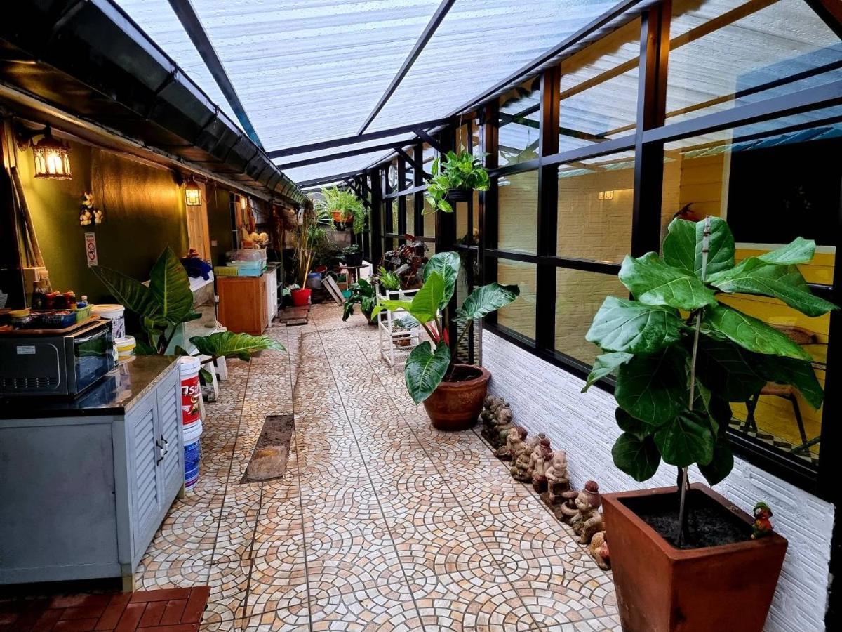 The One House Hotel Nan Exterior foto